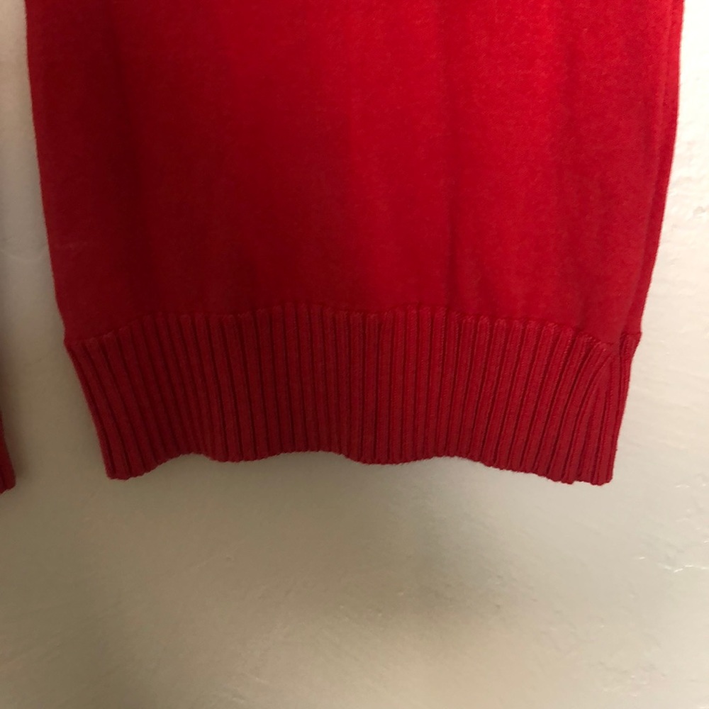 Little Red Sweater - Picture 4 of 7